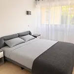 парк круазет , 3 комнаты , с террасой и паркингом , * كان