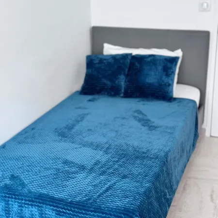 парк круазет , 3 комнаты , с террасой и паркингом , *