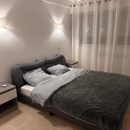 парк круазет , 3 комнаты , с террасой и паркингом , Apartamento *