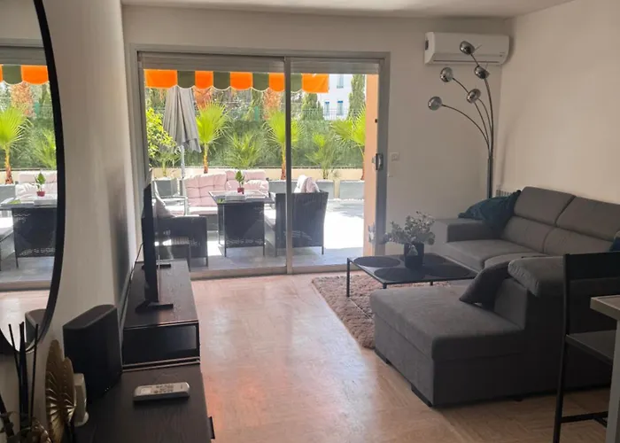 парк круазет , 3 комнаты , с террасой и паркингом , *