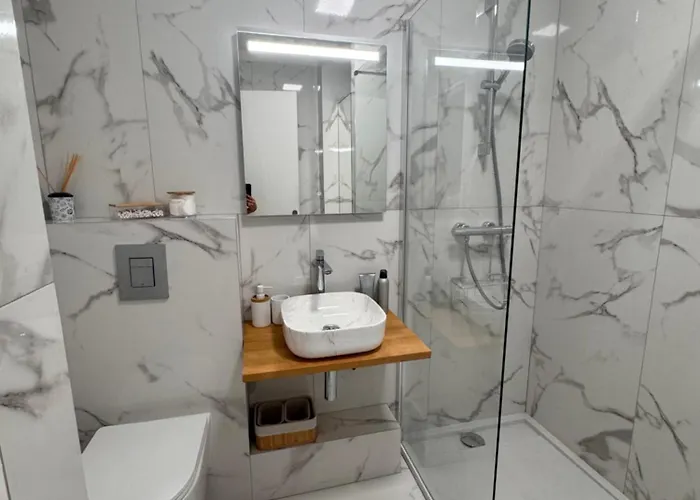 アパート парк круазет , 3 комнаты , с террасой и паркингом , *