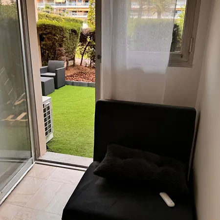 парк круазет , 3 комнаты , с террасой и паркингом , Cannes