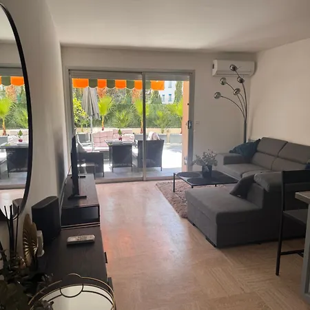 парк круазет , 3 комнаты , с террасой и паркингом , *